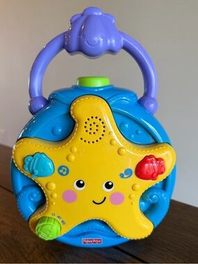 Fisher Price Ocean Wonders Take Along Projector  With Music Baby Soother